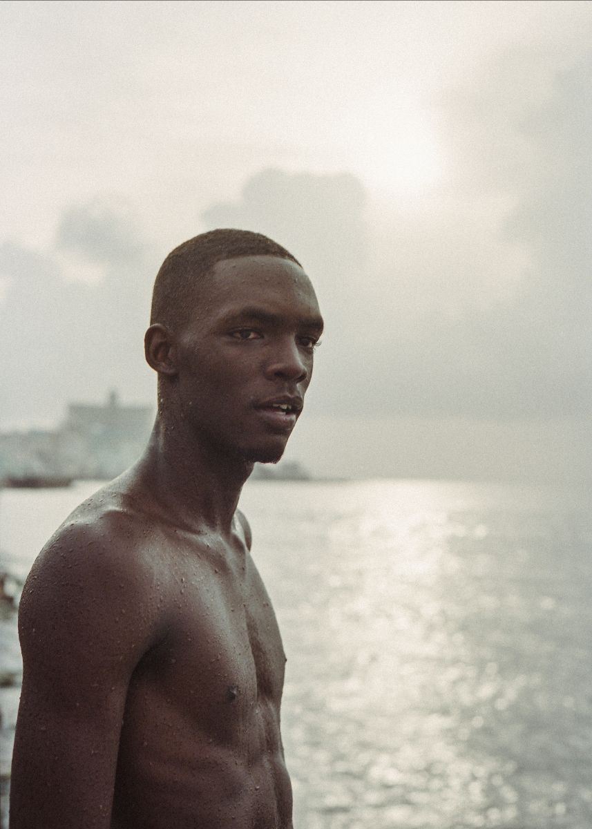 Photographs by Gabriel Flores — frame 6